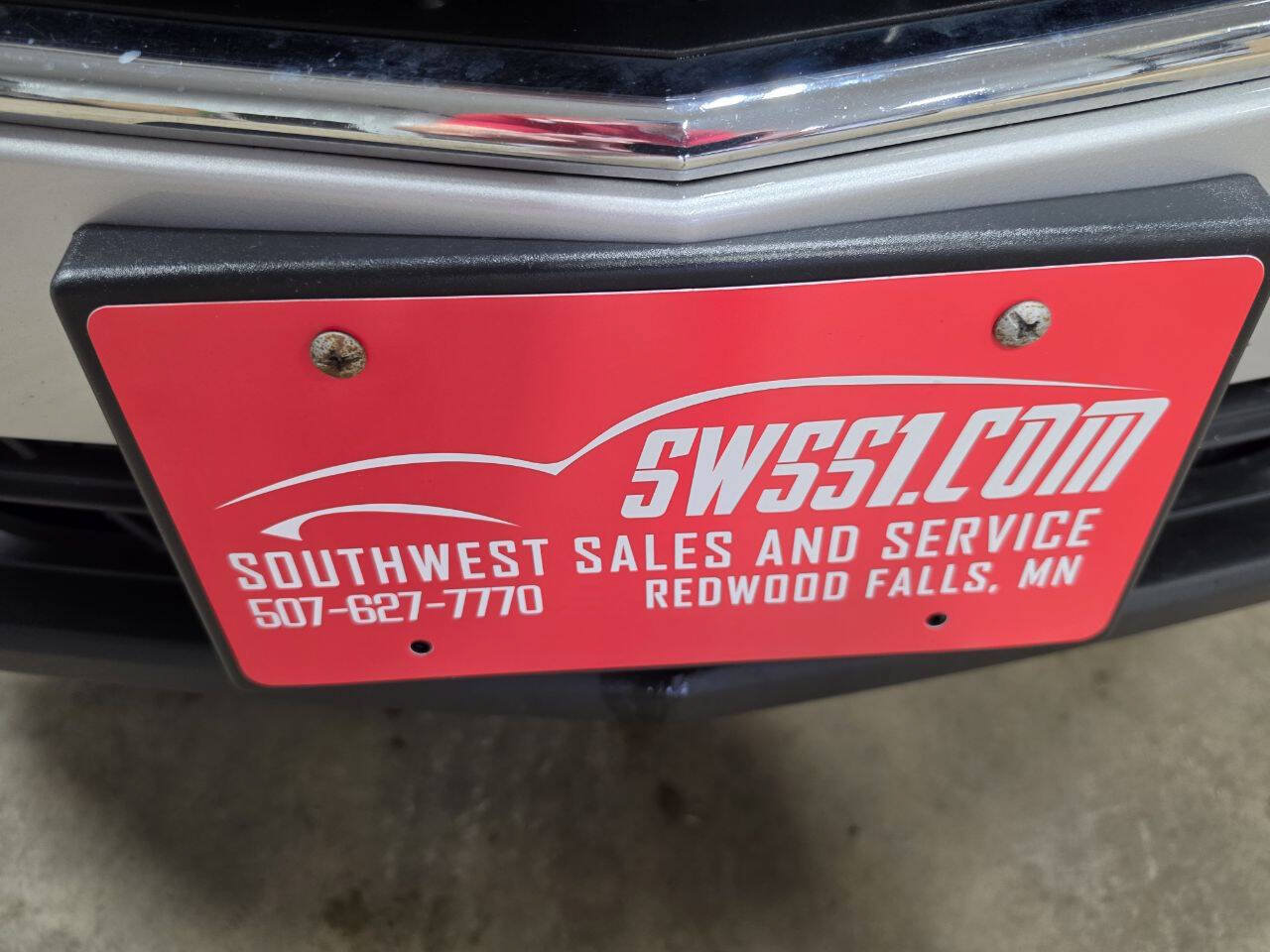 Used 2021 Chevrolet Equinox Premier w/ LPO, Floor Liner Package AWD/4WD image 2