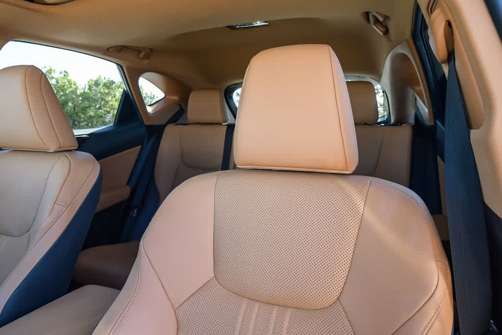 Used 2024 Lexus NX 350h AWD image 20