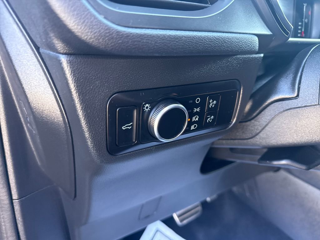 Used 2023 Ford Escape ST-Line image 25