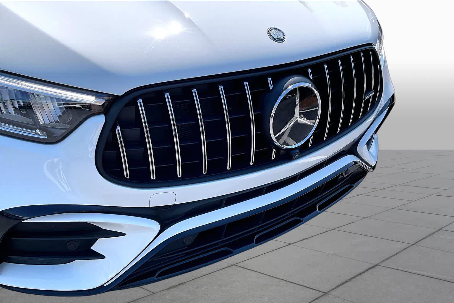 Certified 2025 Mercedes-Benz GLC 43 AMG 4MATIC image 30