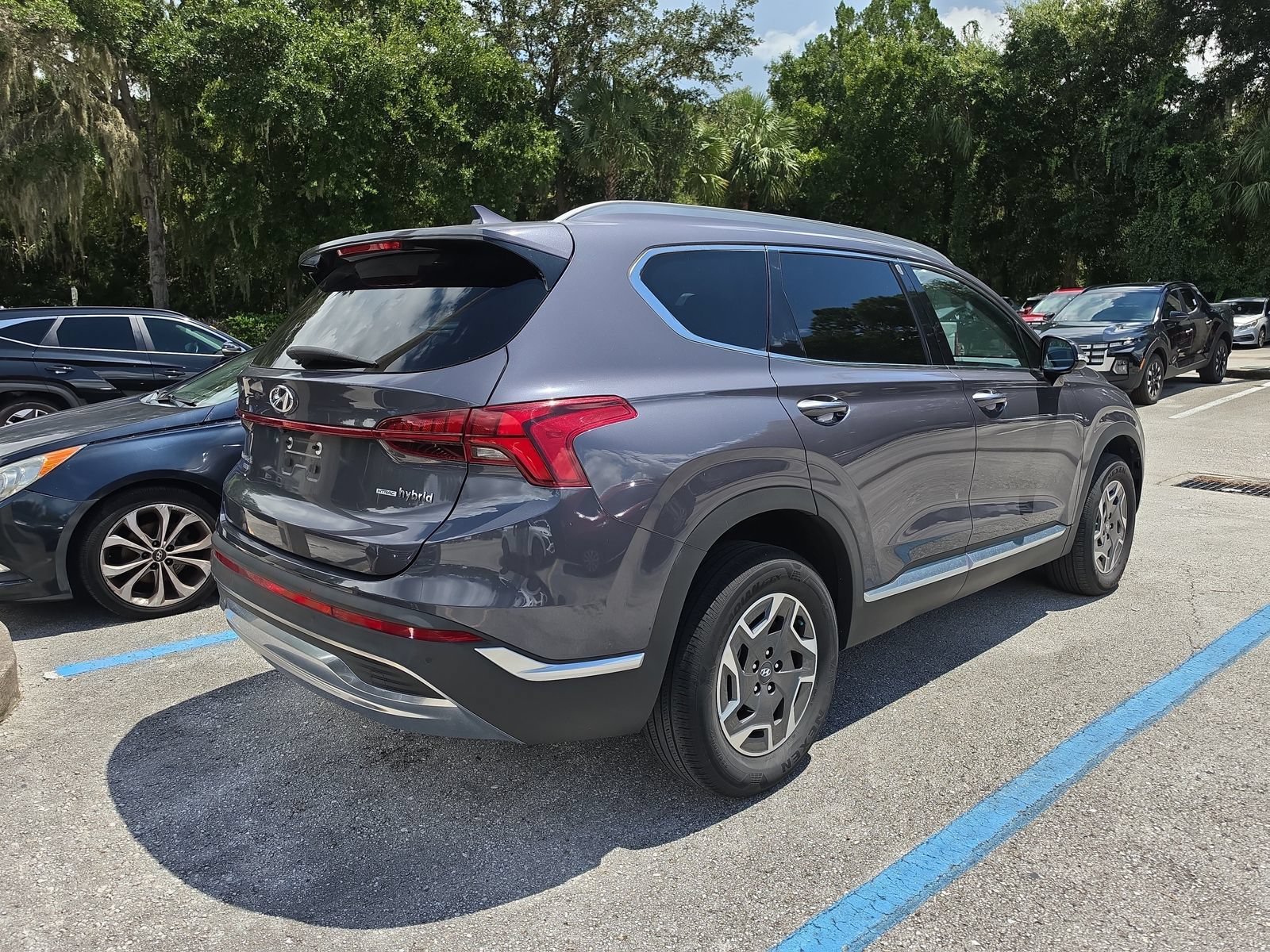 Used 2022 Hyundai Santa Fe Blue AWD/4WD image 3