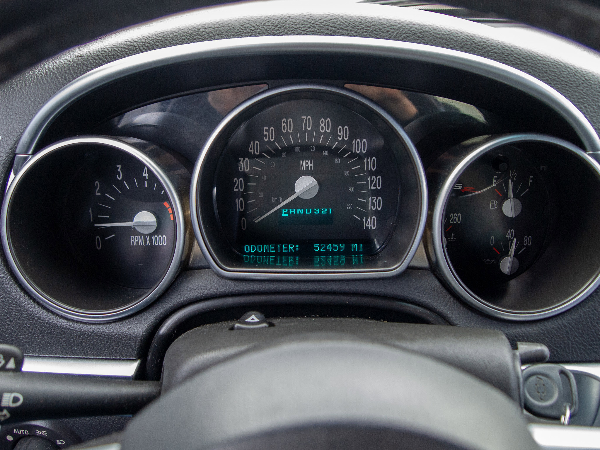 Used 2004 Chevrolet SSR w/ Preferred Equipment Group image 18