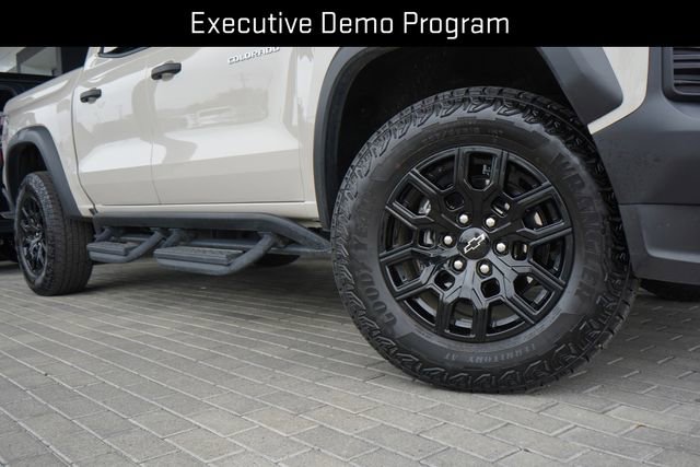 Used 2026 Chevrolet Colorado Trail Boss AWD/4WD image 10