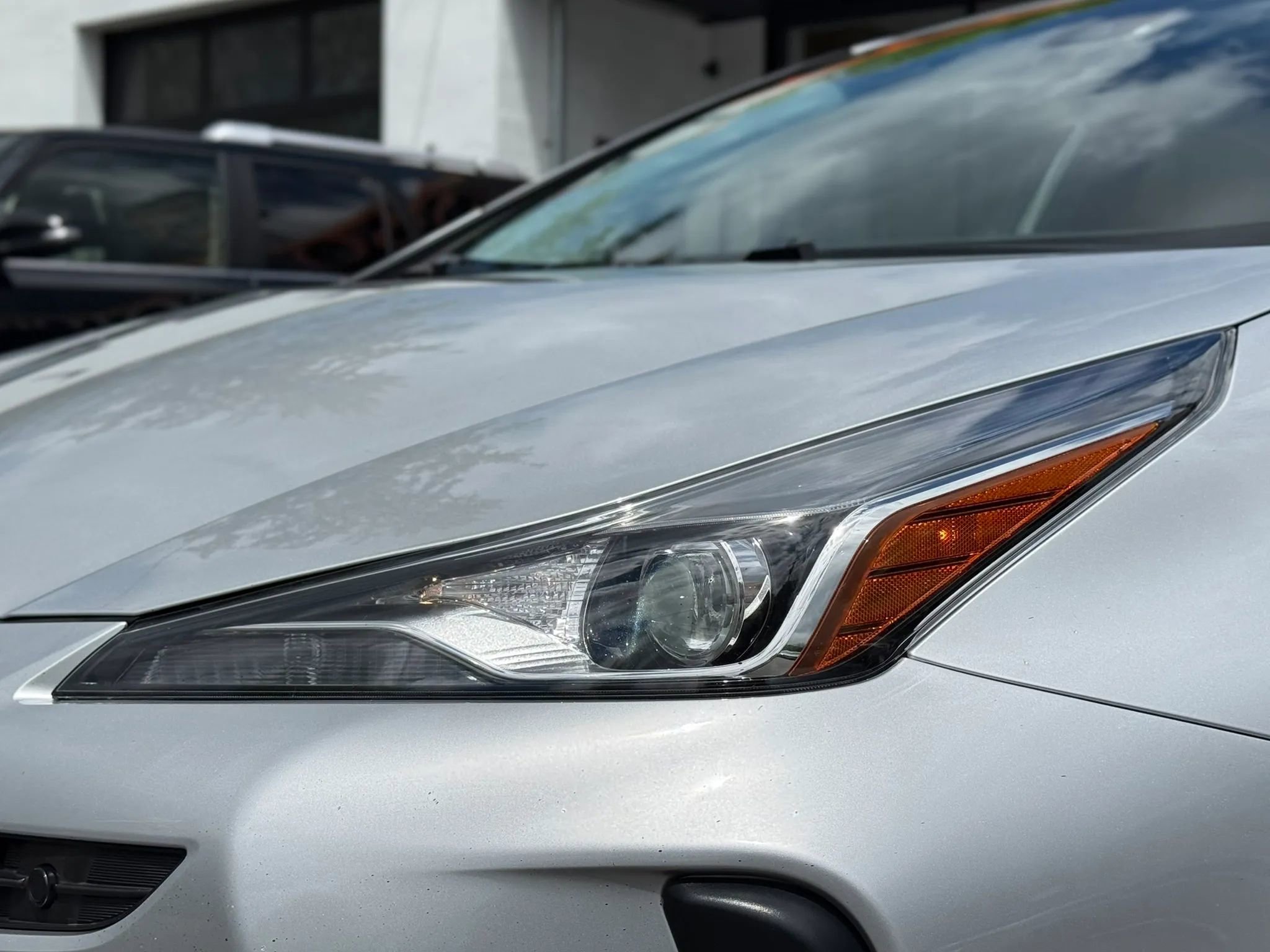 Used 2019 Toyota Prius LE FWD image 33