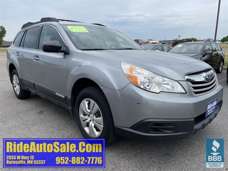 Used 2011 Subaru Outback 2.5i AWD/4WD image 3