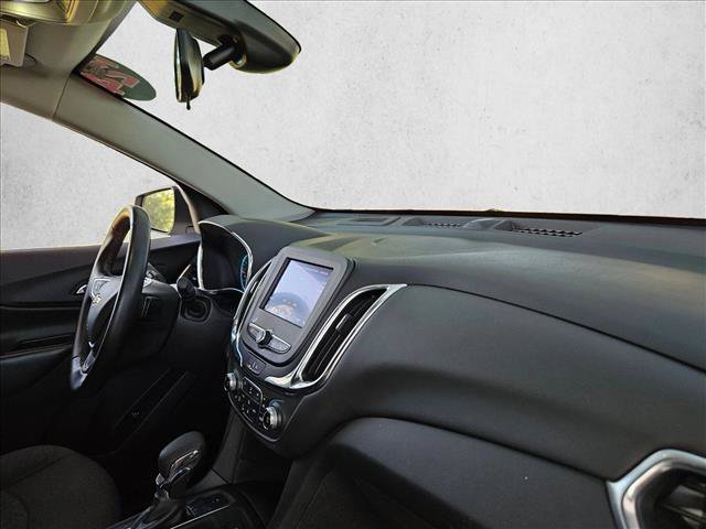 Used 2024 Chevrolet Equinox LT AWD/4WD image 17