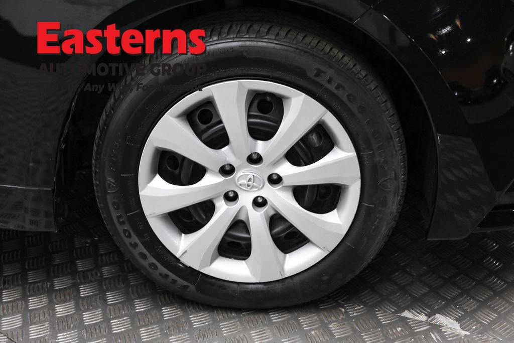 Used 2024 Toyota Corolla LE image 30