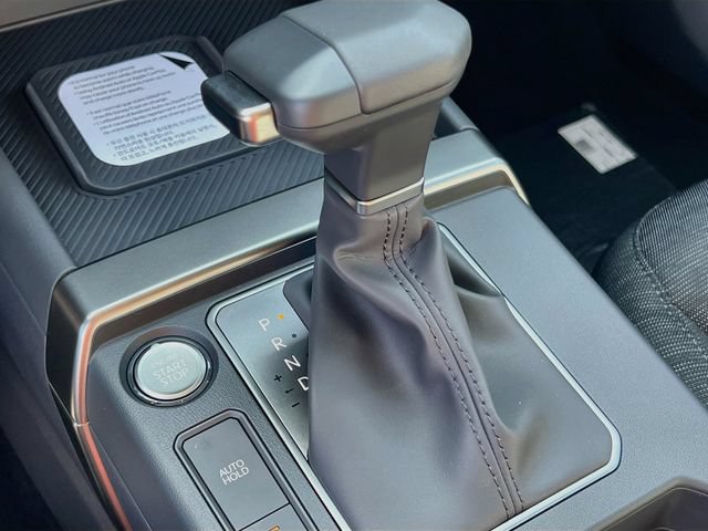 New 2027 Kia Seltos LX FWD image 16