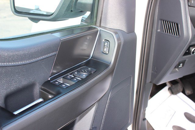 Used 2024 Ford F150 XLT w/ FX4 Off-Road Package image 5
