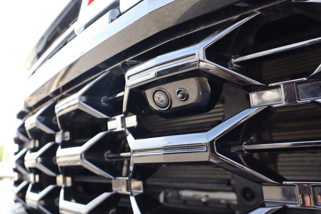 Used 2024 Chevrolet Silverado 1500 ZR2 w/ ZR2 Bison Edition AWD/4WD image 9