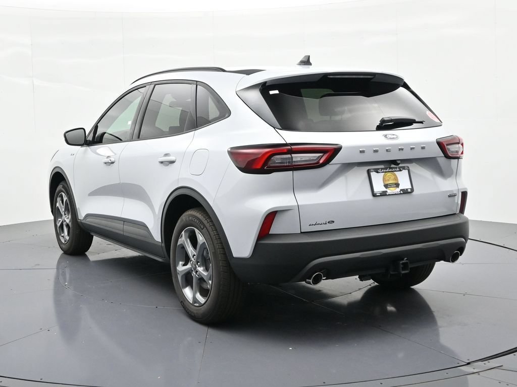 New 2026 Ford Escape ST-Line Select w/ Class II Trailer Tow Package AWD/4WD image 8