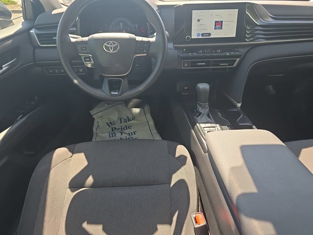 Used 2026 Toyota Camry LE FWD image 18