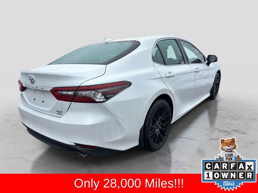 Used 2023 Toyota Camry XLE image 5