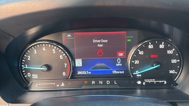 Used 2023 Ford Explorer XLT w/ Equipment Group 202A AWD/4WD image 13