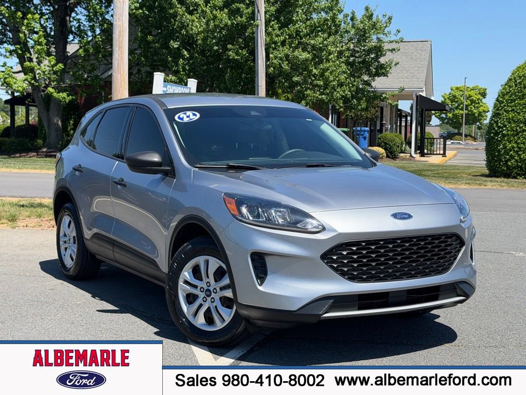 Used 2022 Ford Escape S AWD/4WD image 1