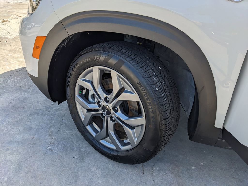 Certified 2025 Kia Seltos LX AWD/4WD image 33