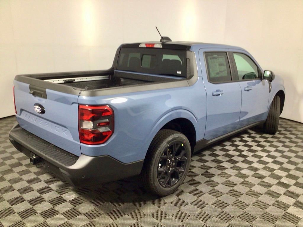 New 2026 Ford Maverick Lariat w/ Black Appearance Package image 14