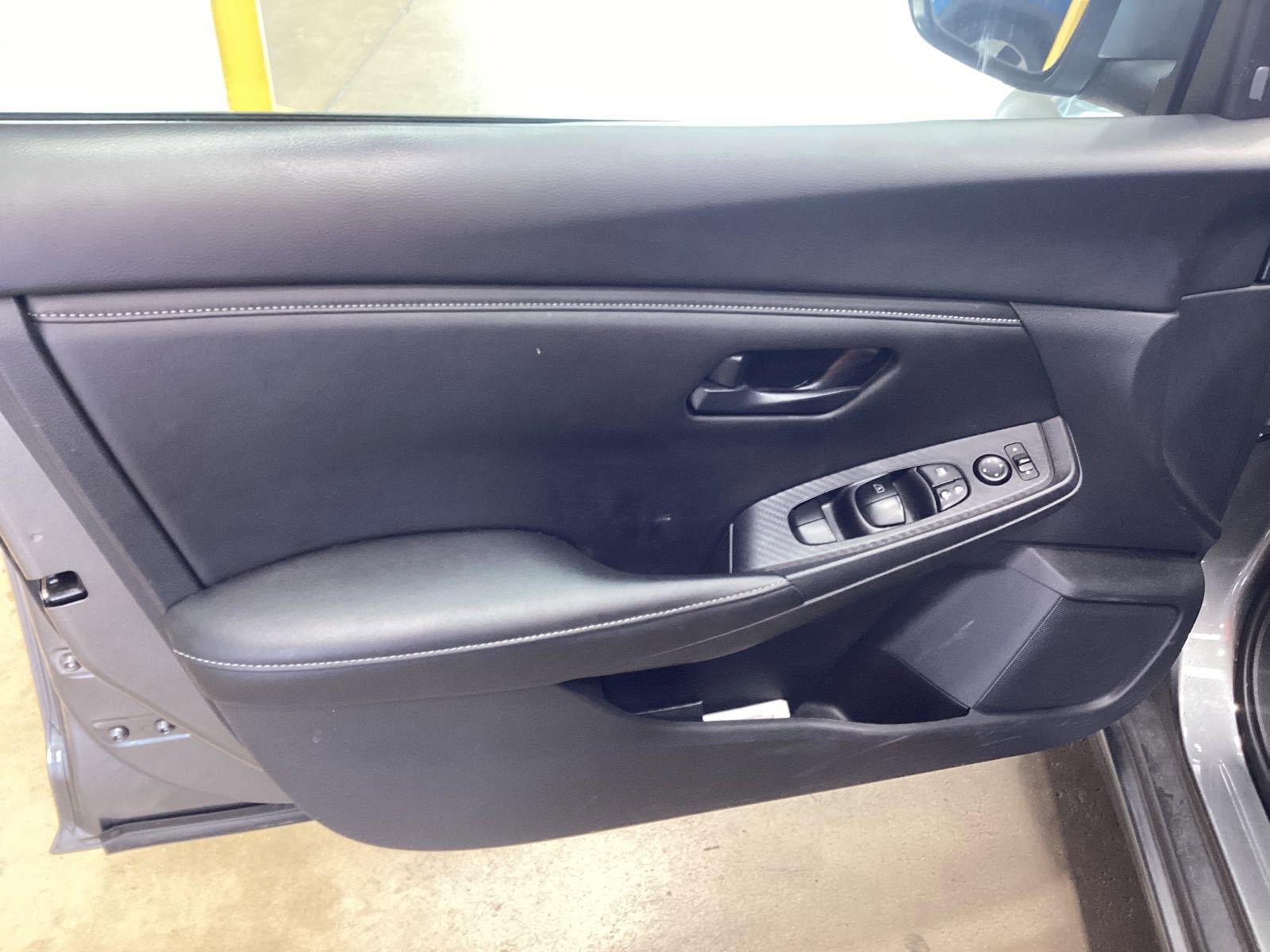 Used 2024 Nissan Sentra S image 11