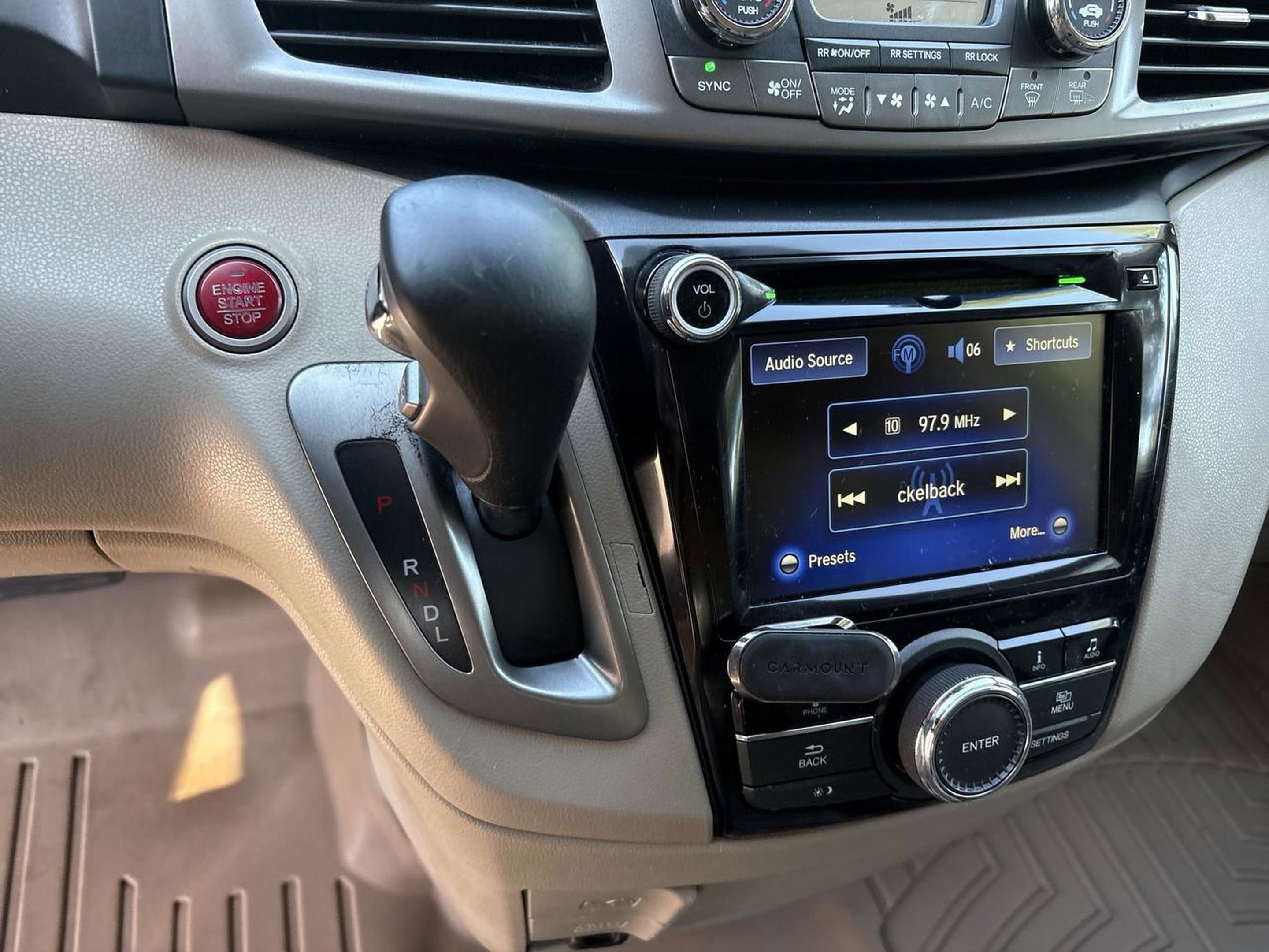 Used 2015 Honda Odyssey EX-L image 16