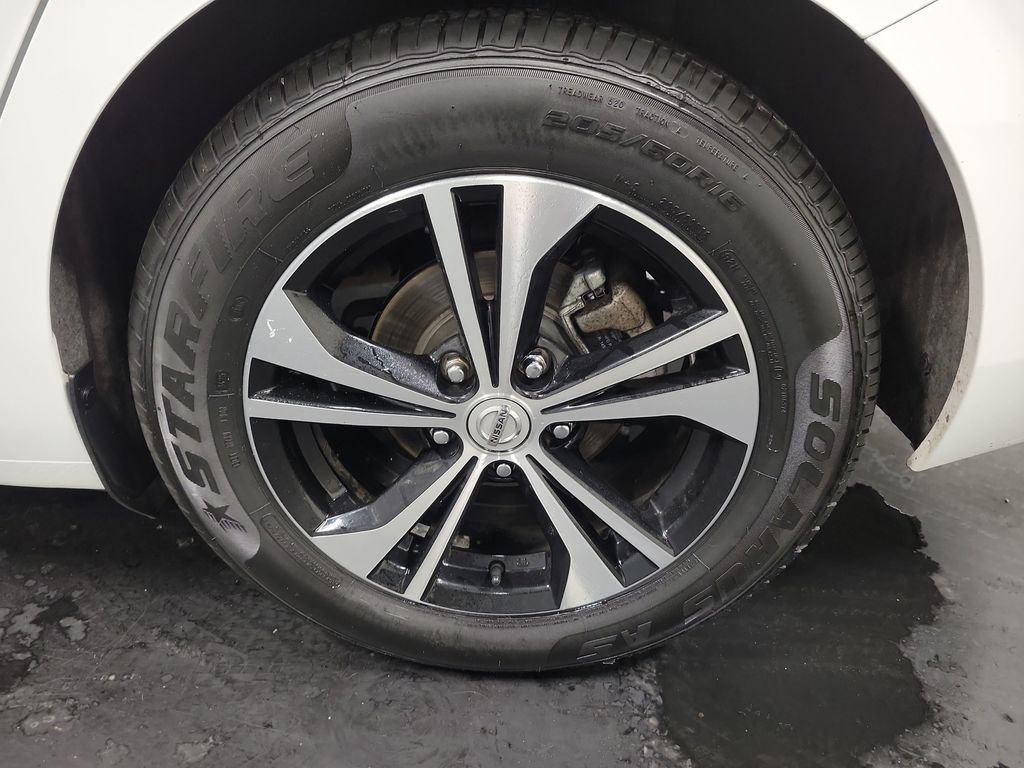 Used 2023 Nissan Sentra SV image 10