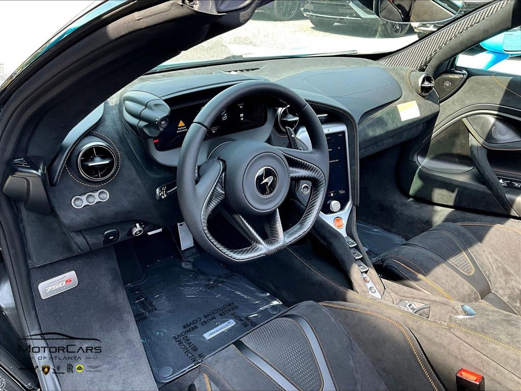 New 2026 McLaren 750S Spider RWD image 6