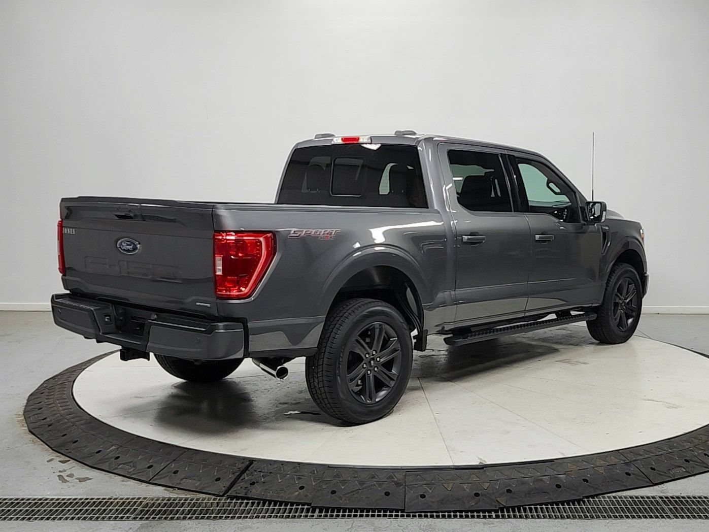 Used 2023 Ford F150 XLT w/ Equipment Group 302A High AWD/4WD image 7