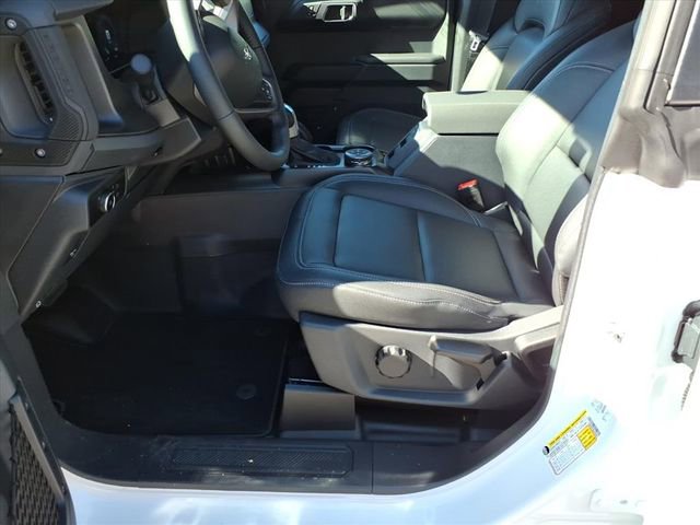 New 2025 Ford Bronco Badlands image 17