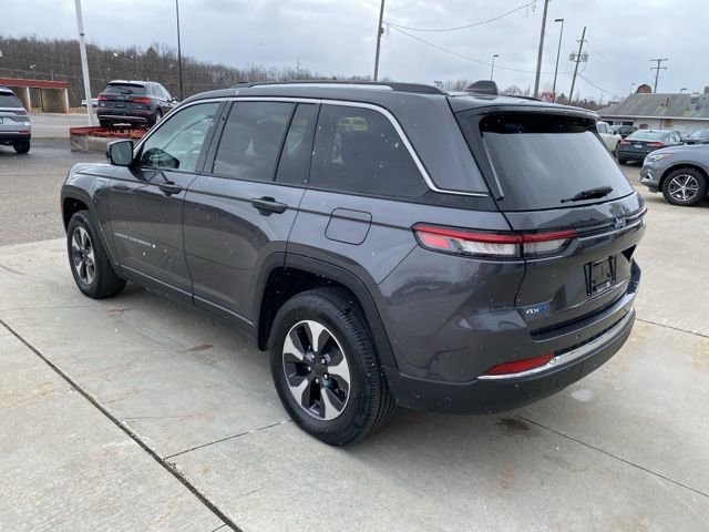 Used 2022 Jeep Grand Cherokee Limited 4xe image 8