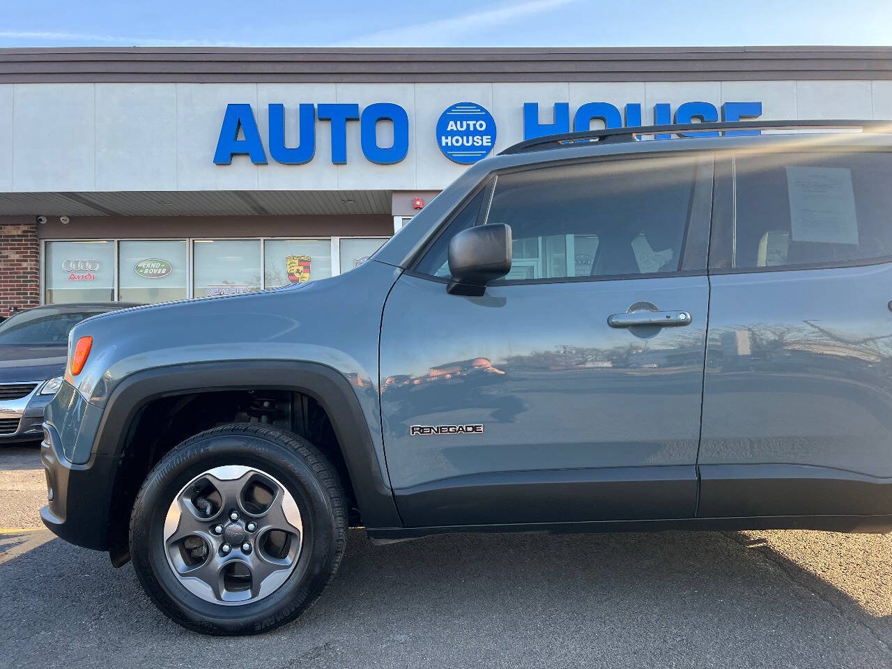 Used 2018 Jeep Renegade Sport w/ Power & Air Group AWD/4WD image 35