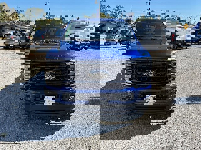 New 2026 Ford F350 XLT w/ XLT Premium Package image 4