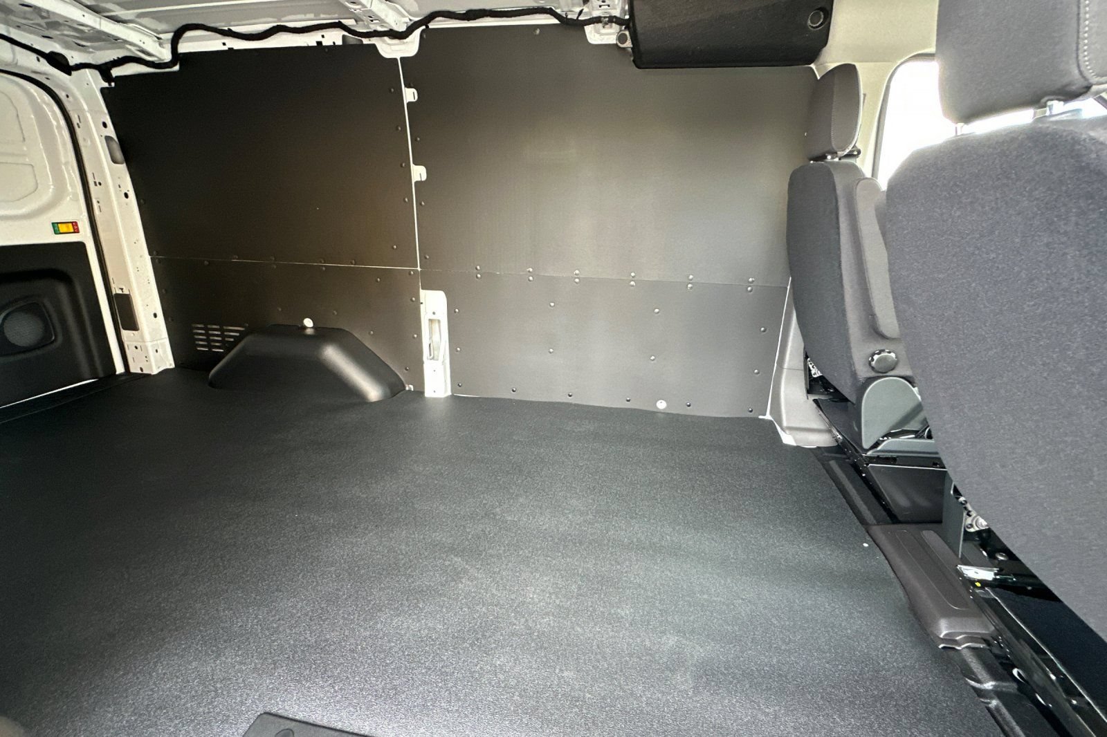 New 2026 Ford Transit 150 Low Roof w/ Load Area Protection Package RWD image 11
