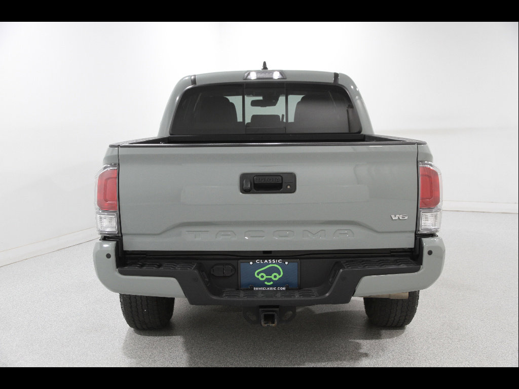 Used 2022 Toyota Tacoma TRD Off-Road w/ Technology Package RWD image 17