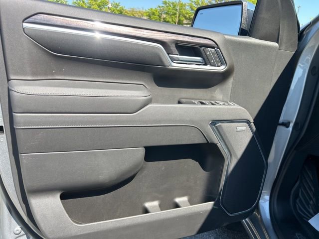 New 2026 Chevrolet Silverado 1500 LTZ w/ LTZ Premium Package AWD/4WD image 11