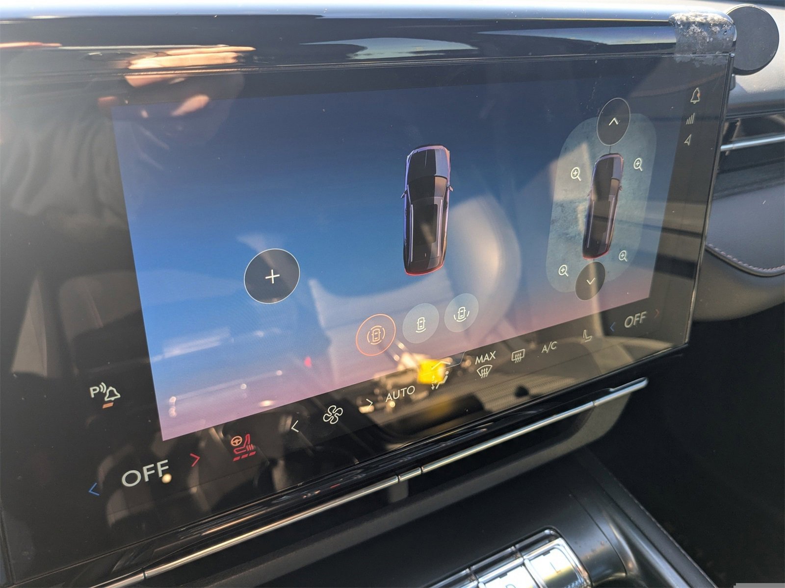 Used 2024 Lincoln Nautilus Reserve w/ Jet Appearance Package (87T) image 23