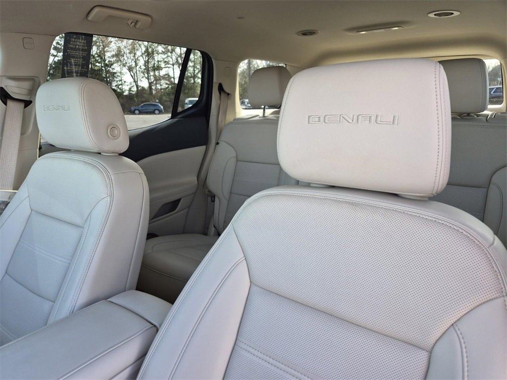 Certified 2023 GMC Acadia Denali w/ Denali Technology Package image 36
