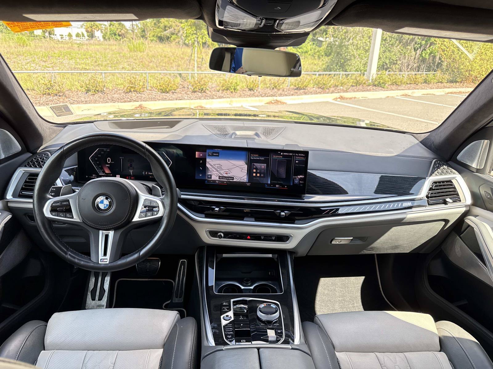 Used 2023 BMW X7 M60i w/ Executive Package AWD/4WD image 17