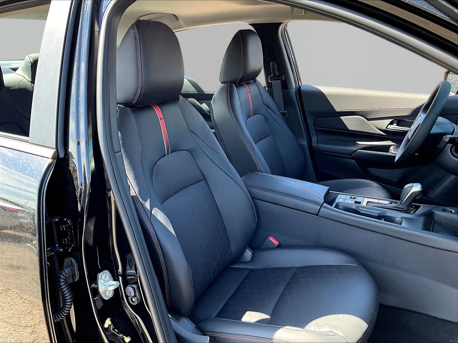New 2027 Nissan Sentra SR w/ SR Premium Package FWD image 19