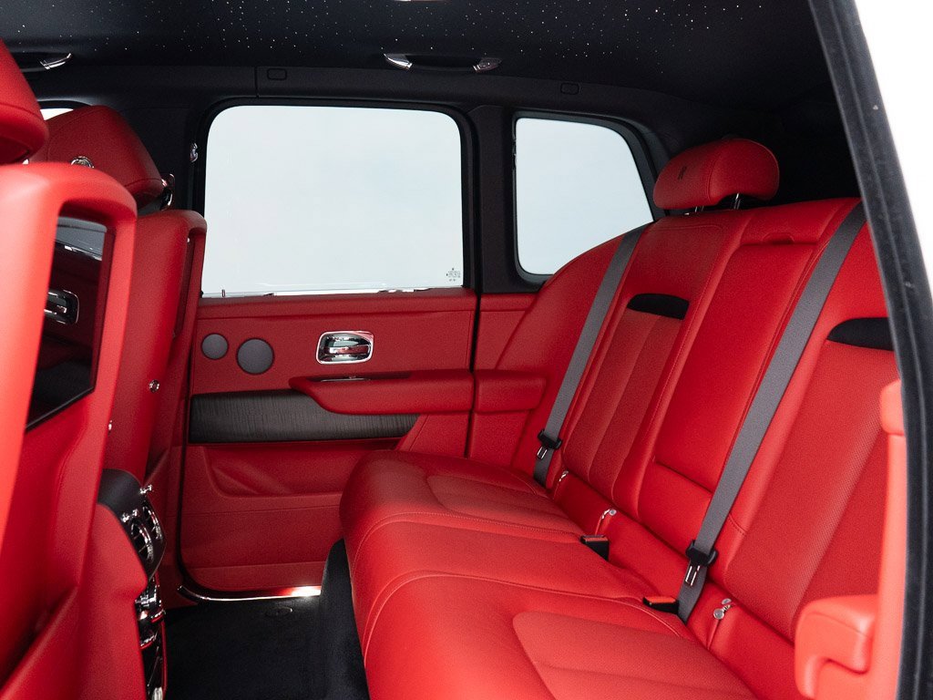 Certified 2024 Rolls-Royce Cullinan image 25