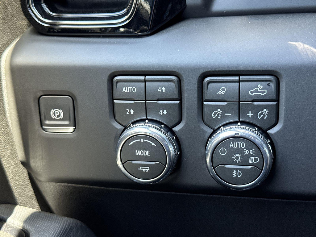 New 2026 GMC Sierra 1500 AT4X AWD/4WD image 16