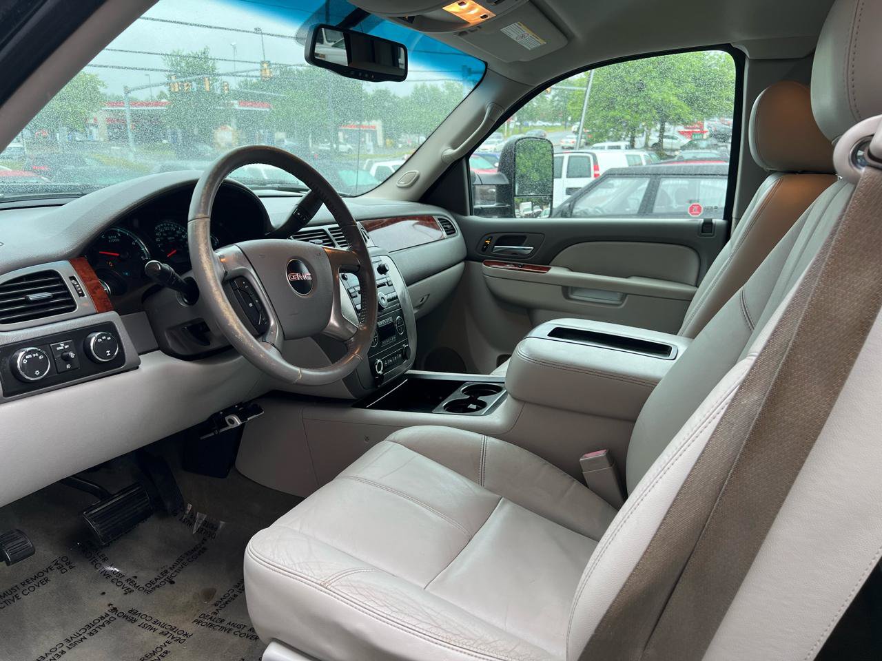 Used 2011 GMC Sierra 2500 SLT AWD/4WD image 29