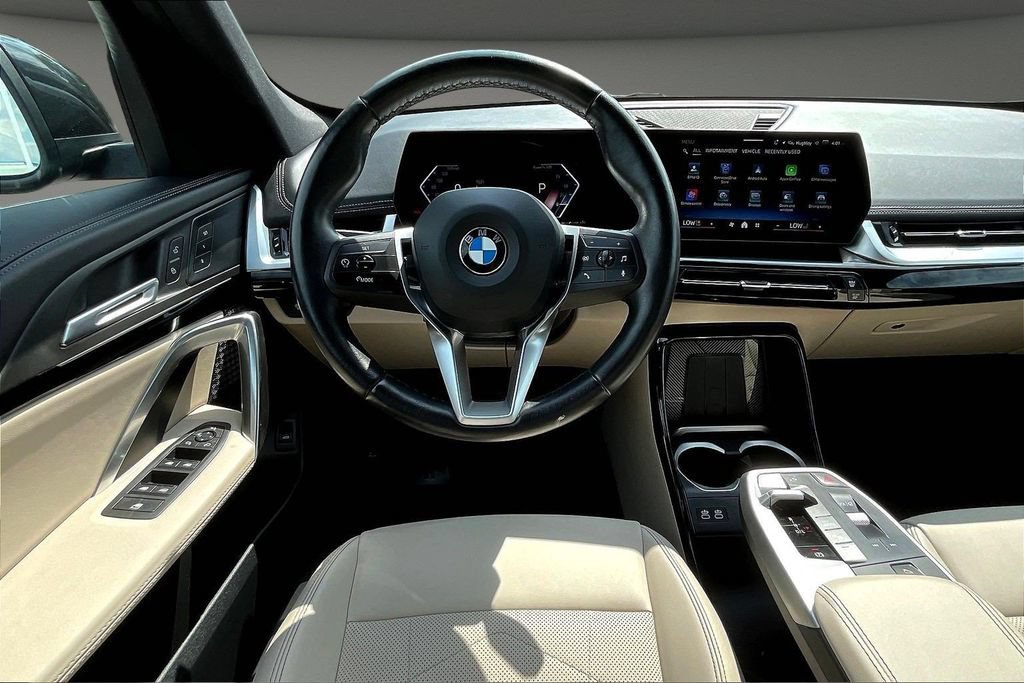 Used 2025 BMW X1 xDrive28i AWD/4WD image 11