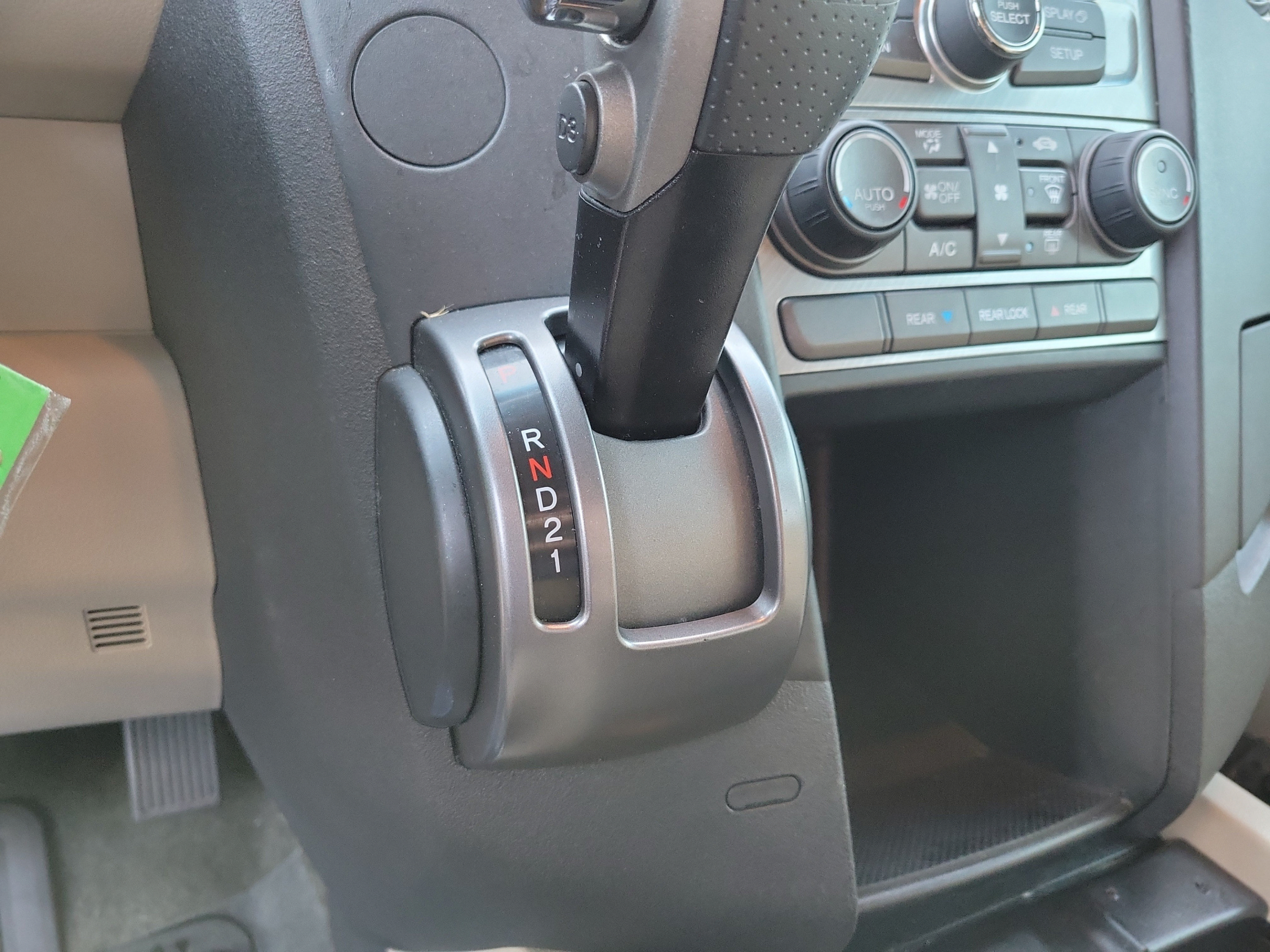 Used 2015 Honda Pilot LX image 20