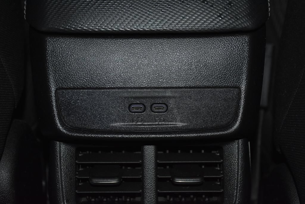 Used 2025 Chevrolet Equinox LT FWD image 22