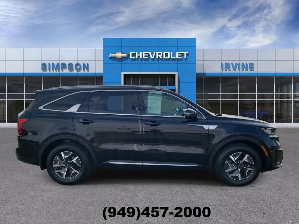 Used 2023 Kia Sorento EX w/ Panoramic Sunroof Package image 9