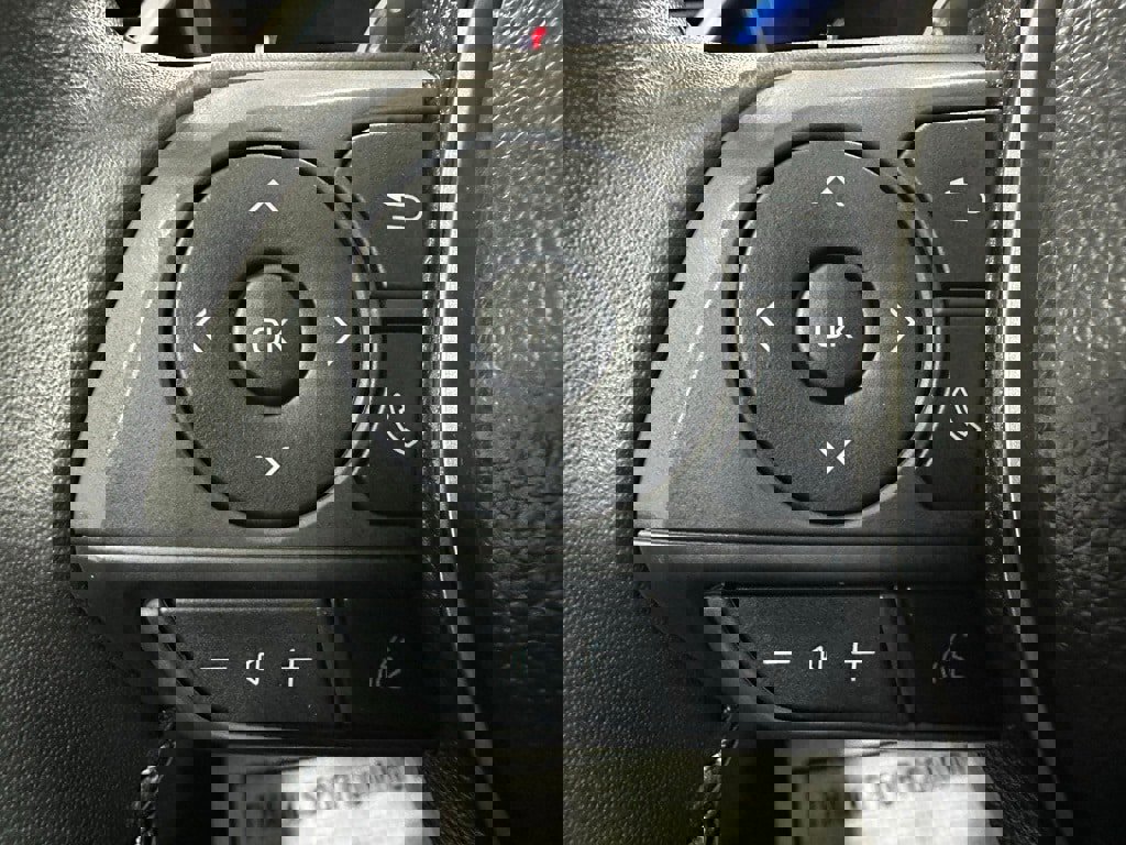 Used 2025 Toyota Corolla XSE image 19