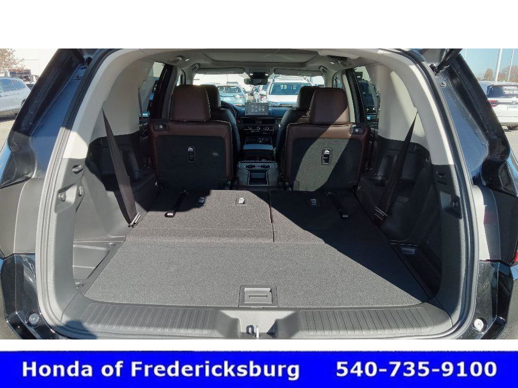 Certified 2025 Honda Pilot Elite image 39