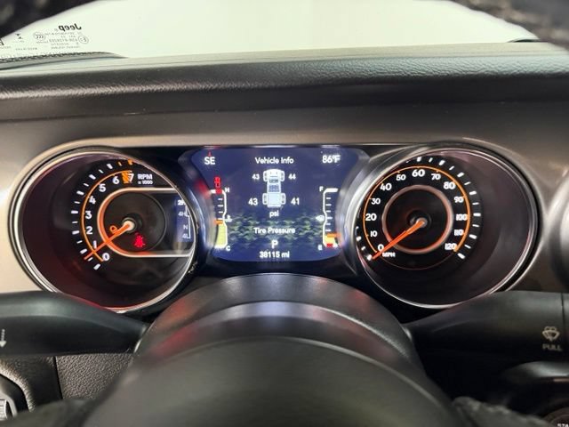 Used 2022 Jeep Gladiator Sport AWD/4WD image 29
