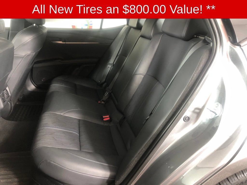 Used 2025 Toyota Camry XSE w/ Premium Plus Package AWD/4WD image 13