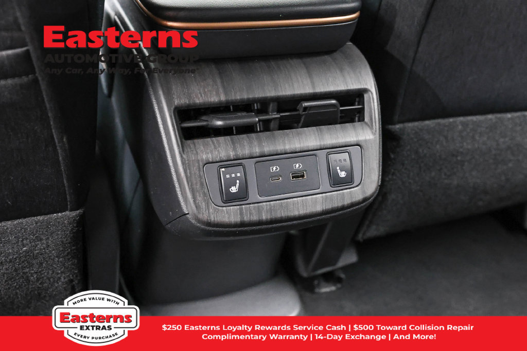 Used 2023 Nissan Ariya AWD image 25