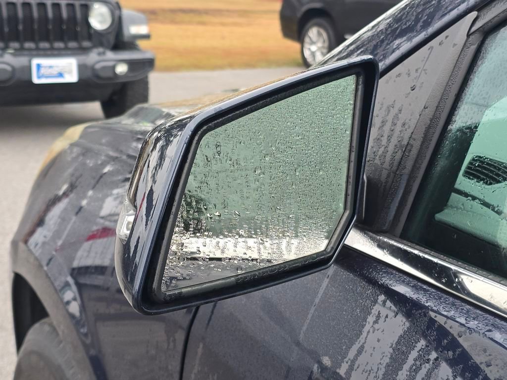 Used 2017 Chevrolet Traverse LT image 9